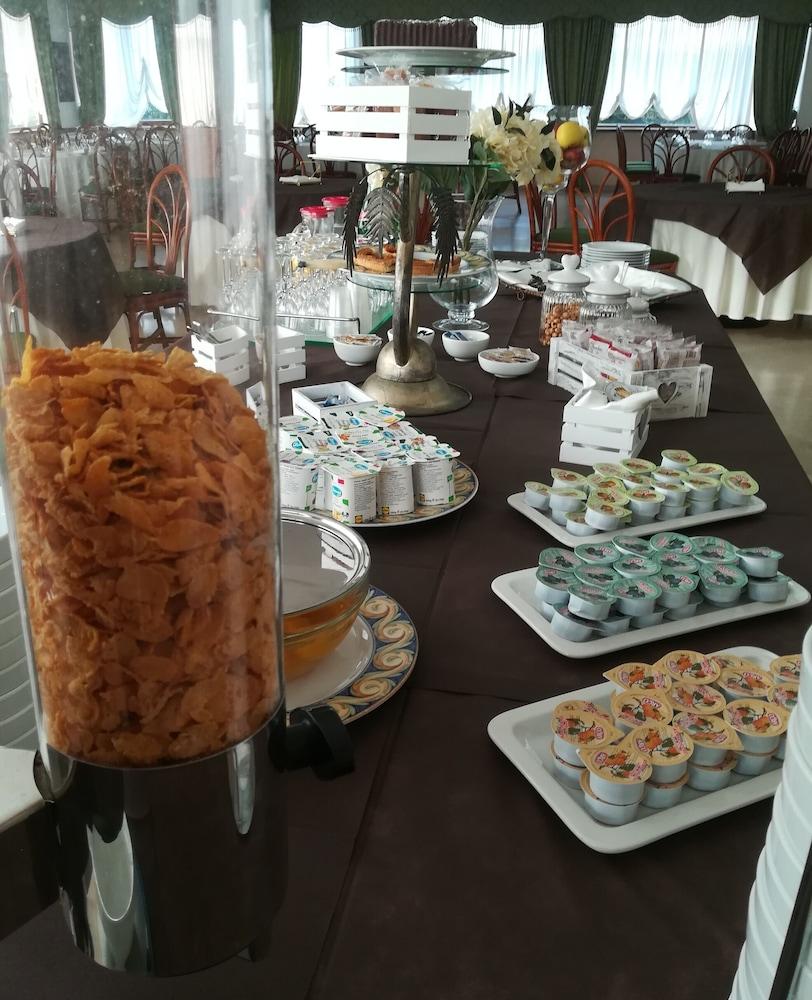 Hotel Ristorante La Piana Telese Terme Ngoại thất bức ảnh