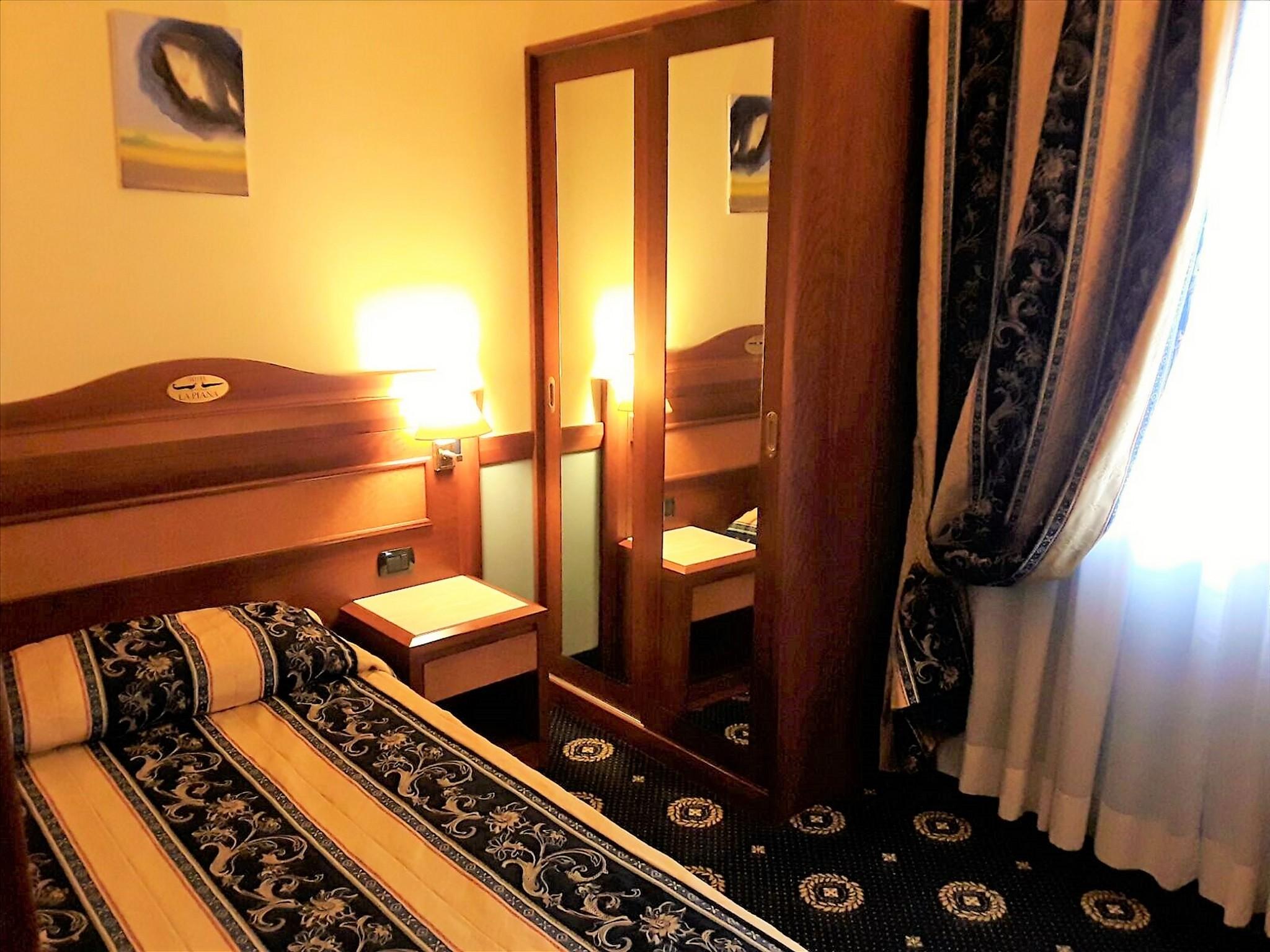 Hotel Ristorante La Piana Telese Terme Ngoại thất bức ảnh
