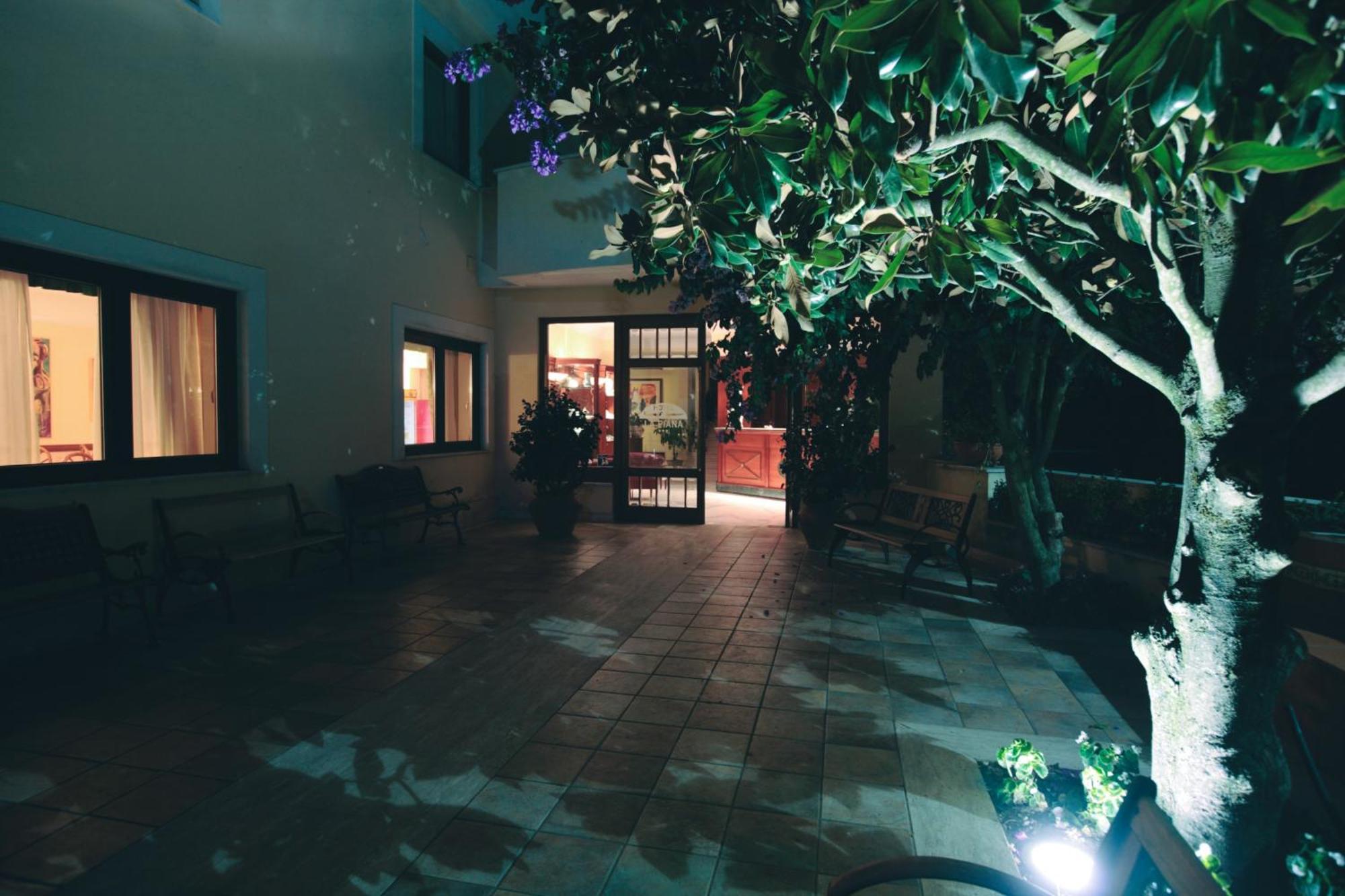 Hotel Ristorante La Piana Telese Terme Ngoại thất bức ảnh