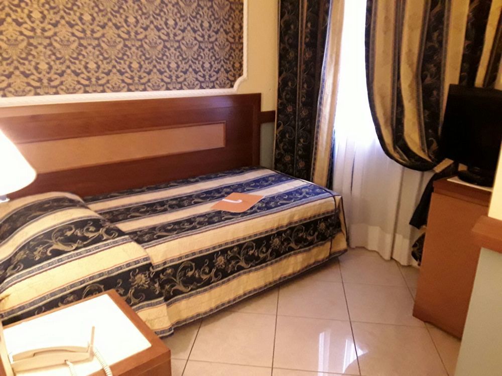 Hotel Ristorante La Piana Telese Terme Ngoại thất bức ảnh